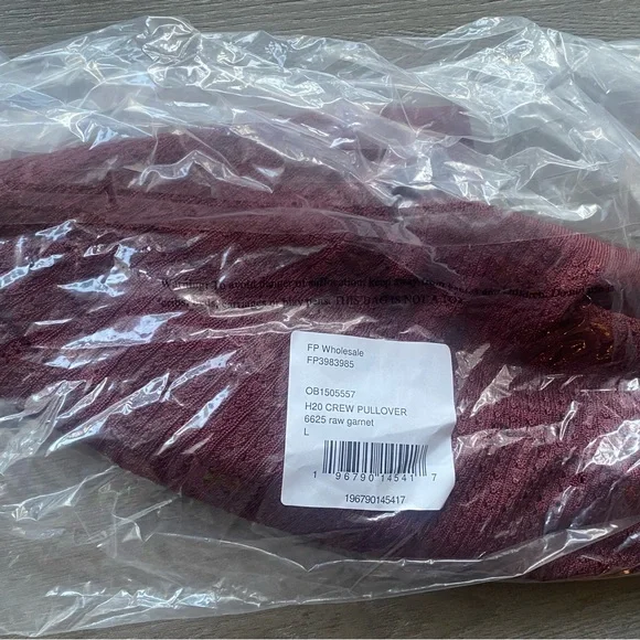 Free People H20 Crew Pullover in color raw garnet - Picture 4 of 6